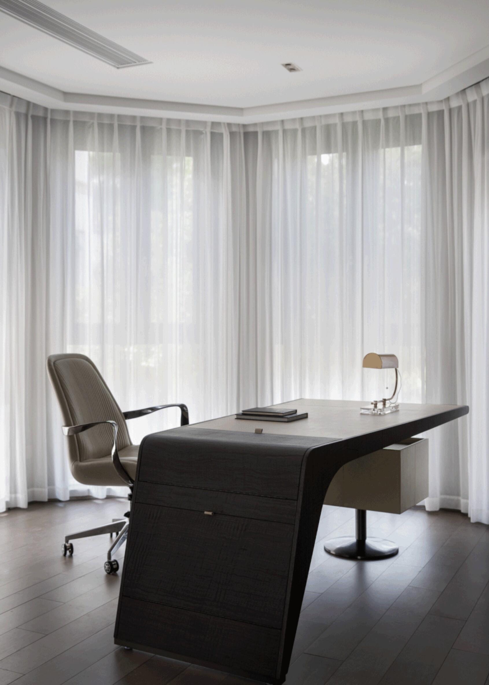 Office Furniture image 6