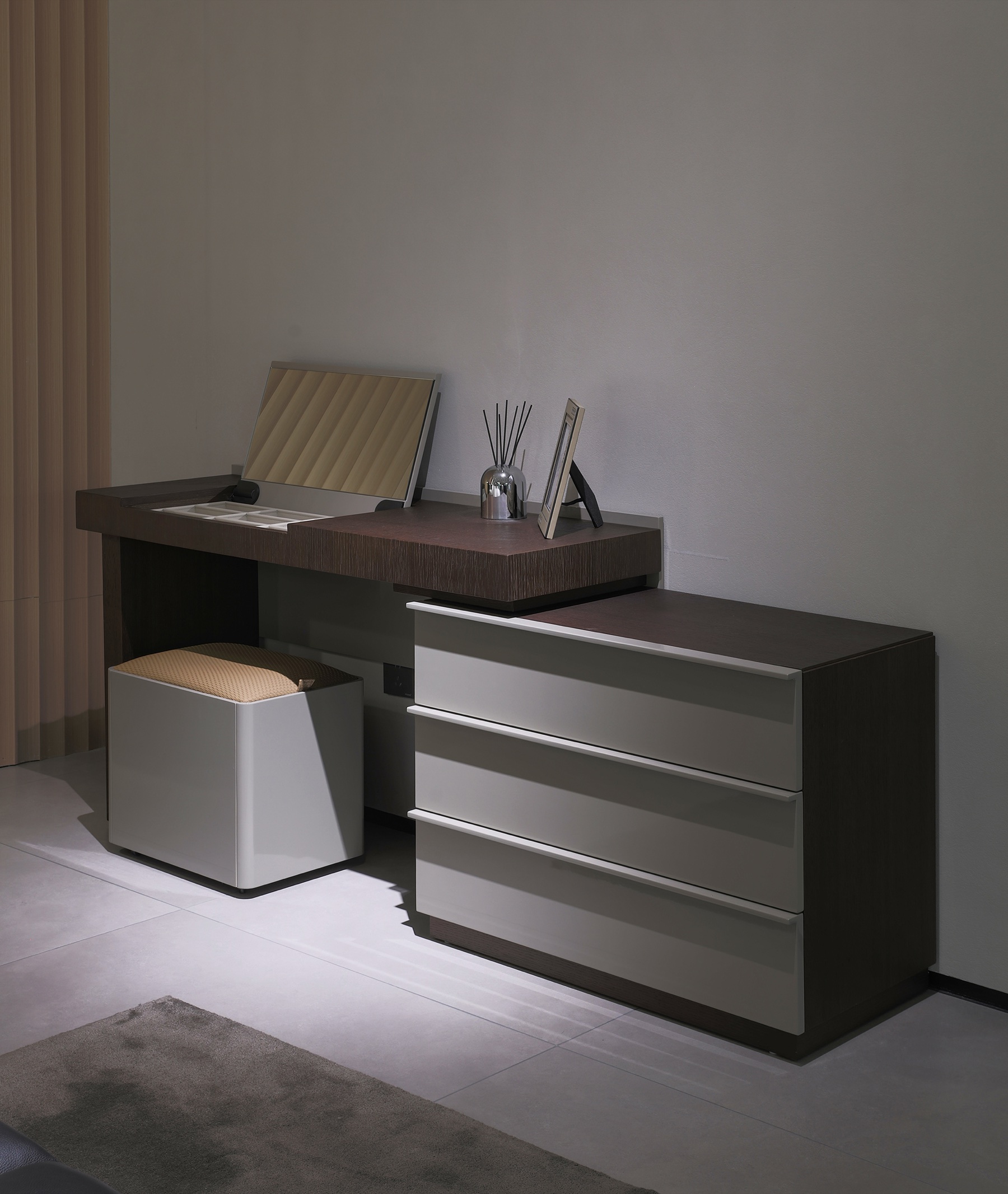 Minimalist Style image 6