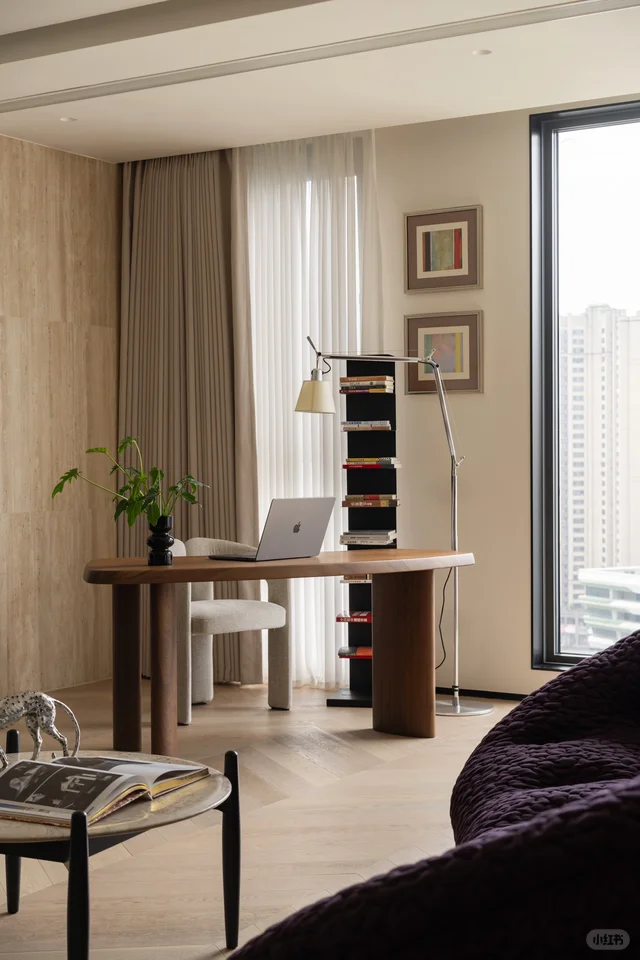 A Statement Study Room