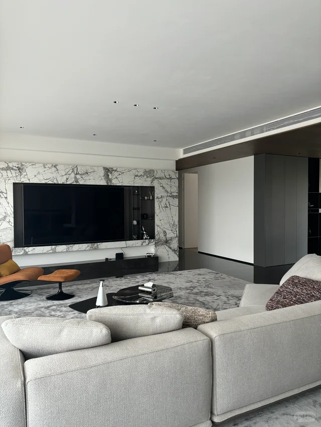 Textured Living Room space case