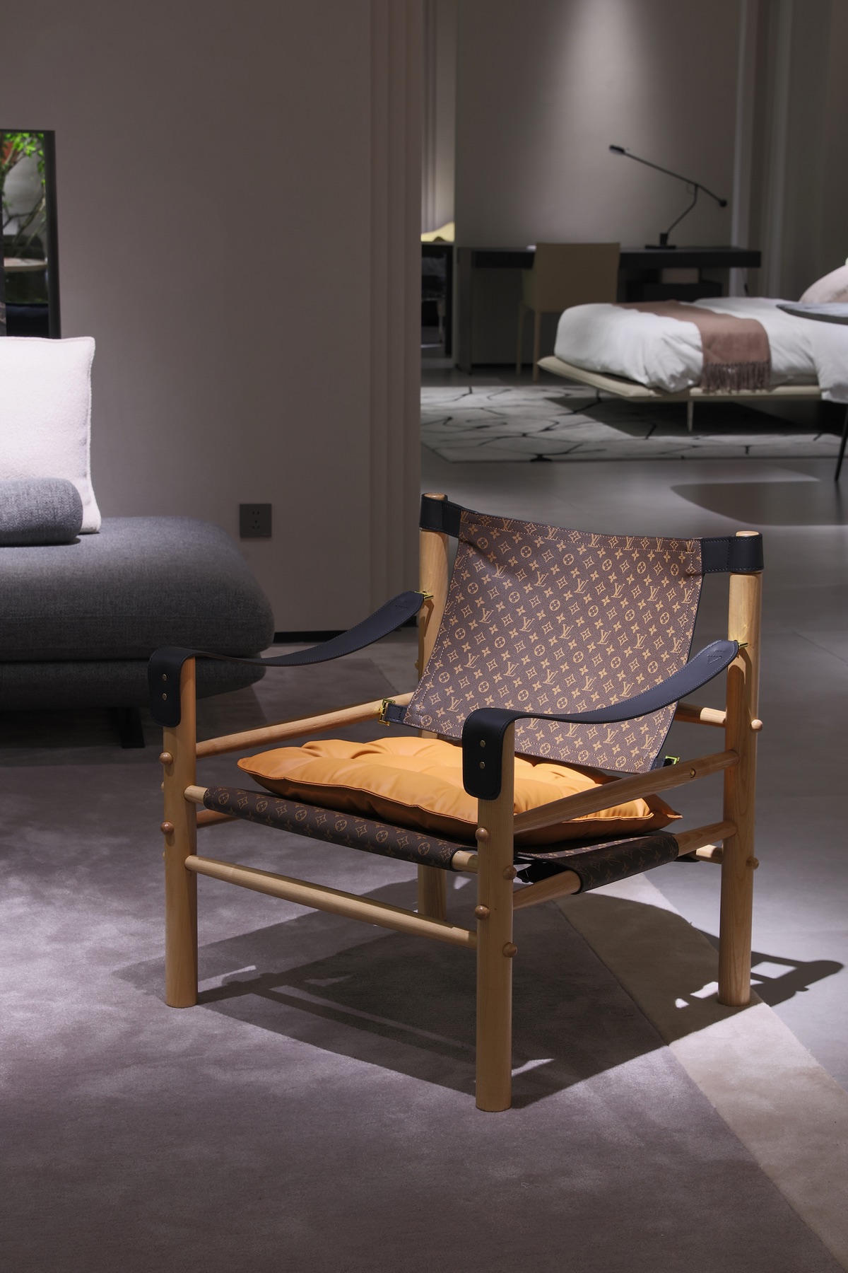 Bar Stool space case